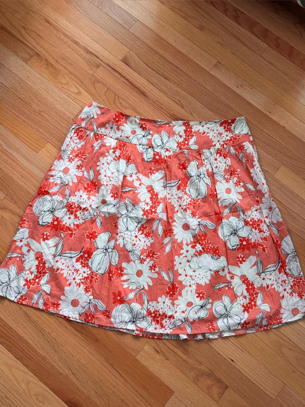 Y2K Sandra Darren Floral Skirt Coral Pink 22W white floral feminine Cottagecore